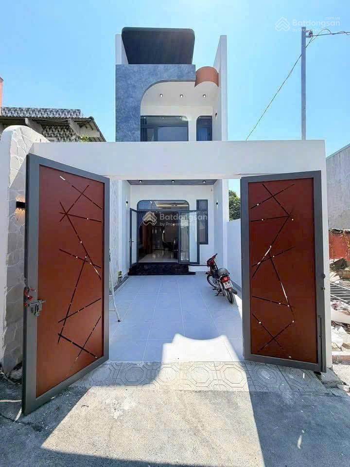 Bán nhà 1 trệt 1 lầu khu cư xá phúc hải sổ thổ cư gần chợ phúc hải, giá 3,7 tỷ.  0794 290 ***