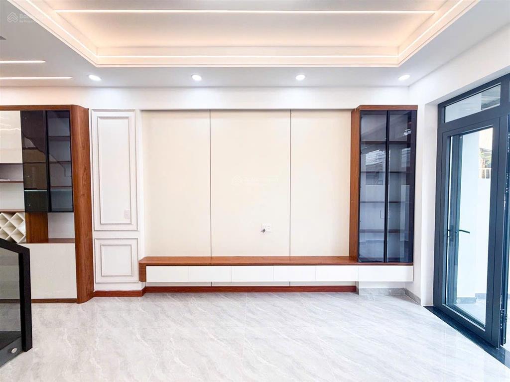 Bán nhà sổ thổ cư hoàn công 4x20 1trệt1lầu khu cư xá tỉnh đội gia 3,7tỷ  0794 290 ***