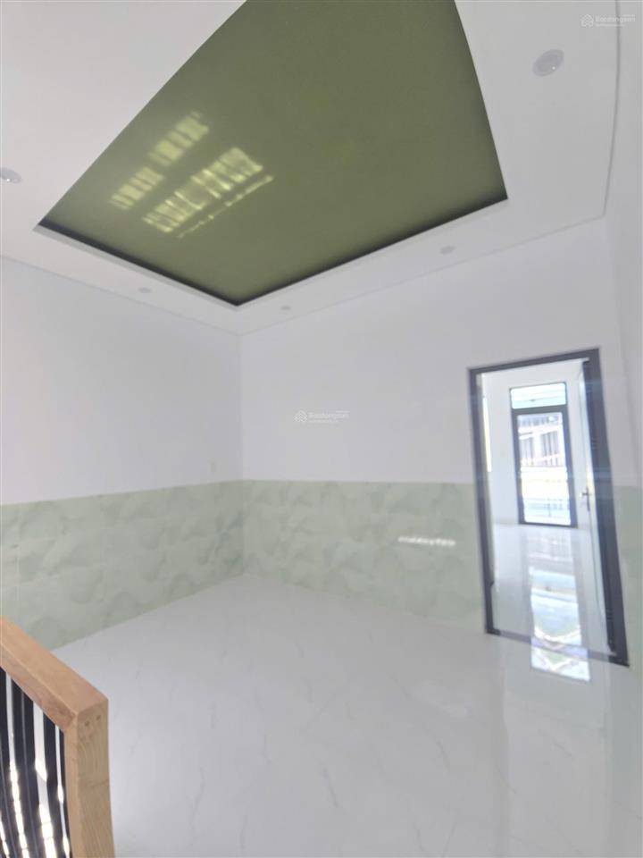 Bán nhà 1trệt1lầu sổ riêng thổ cư ,hoàn công diện tích 4x16 gia 3,6tỷ  0794 290 ***