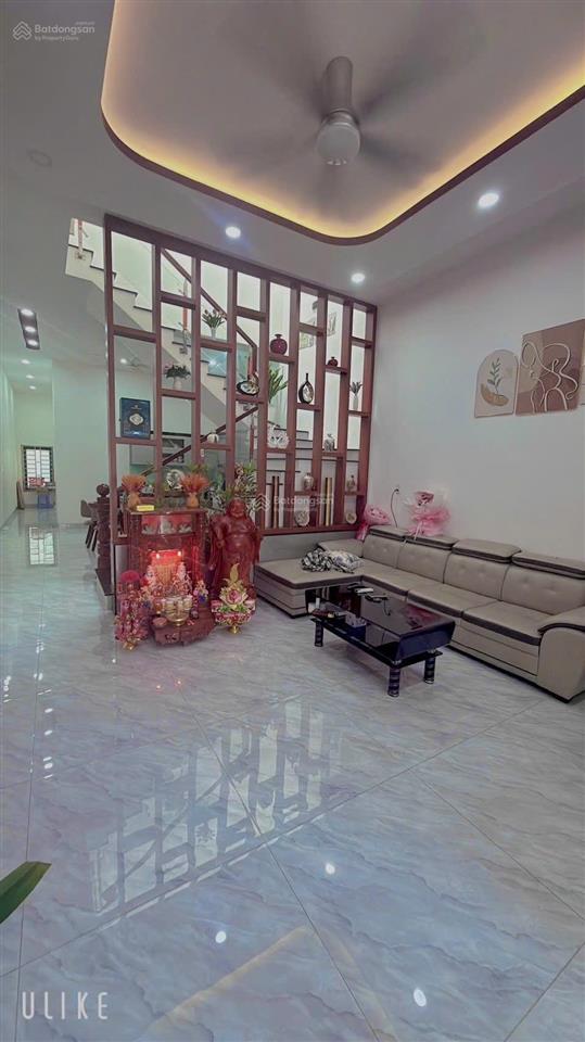 Bán nhà 1 trệt 1 lầu sổ riêng thổ cư 5,2x23 4p. ngủ  0794 290 ***