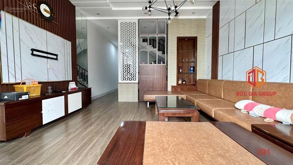 Bán nhà mặt tiền khu biệt thự tân phong 1 trệt 2 lầu đường nhựa 20m giá 6.5 tỷ  0794 290 ***