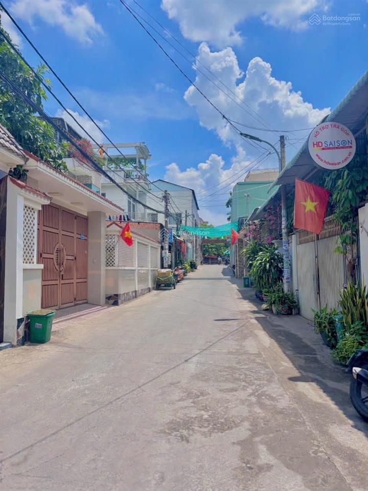 Bán nhà sổ riêng thổ cư 5x25 gác lửng đường 6m cách chợ 26 100m, 3,7 tỷ thương lượng 0794 290 ***