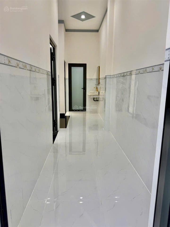 Bán nhà sổ riêng thổ cư 1 trệt 2 lầu ngay chợ phúc hải giá 4,4 tỷ,  0794 290 ***