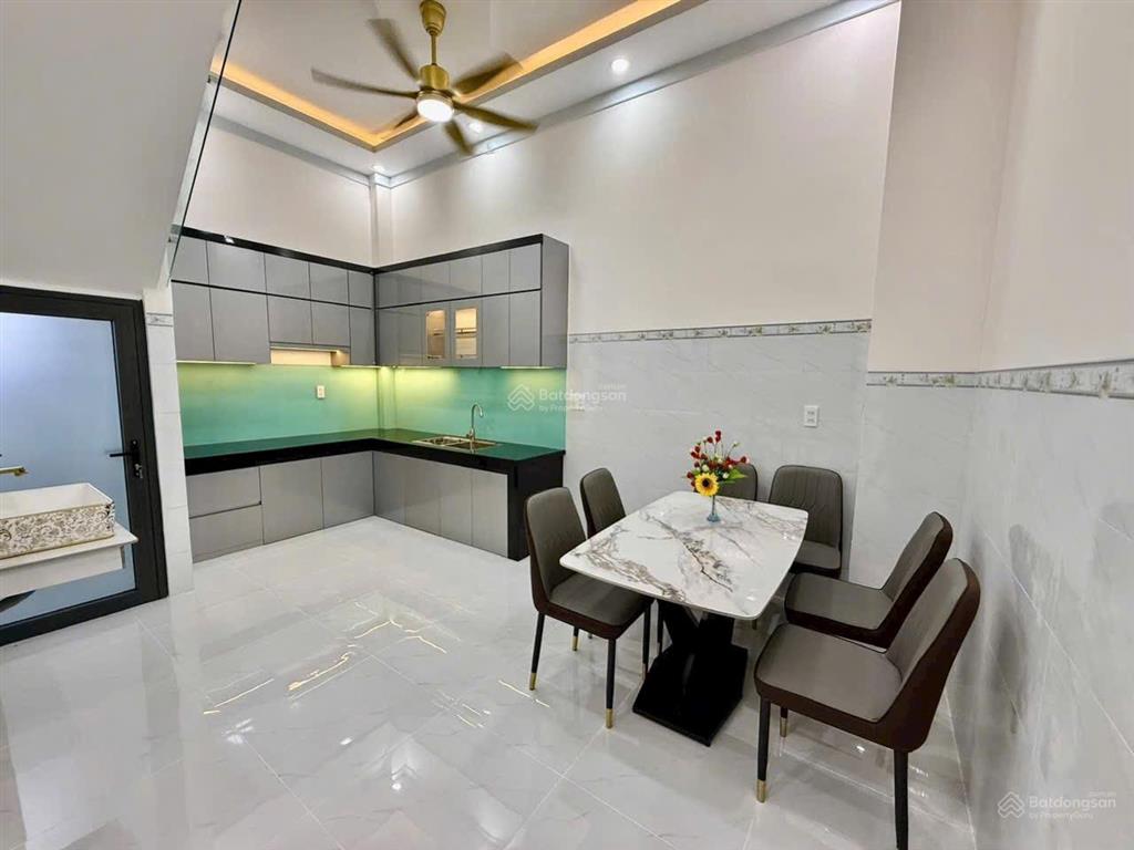 Bán nhà sổ riêng thổ cư 1 trệt 2 lầu ngay chợ phúc hải giá 4,4 tỷ,  0794 290 ***