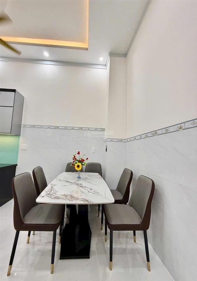 Bán nhà sổ riêng thổ cư 1 trệt 2 lầu ngay chợ phúc hải giá 4,4 tỷ,  0794 290 ***