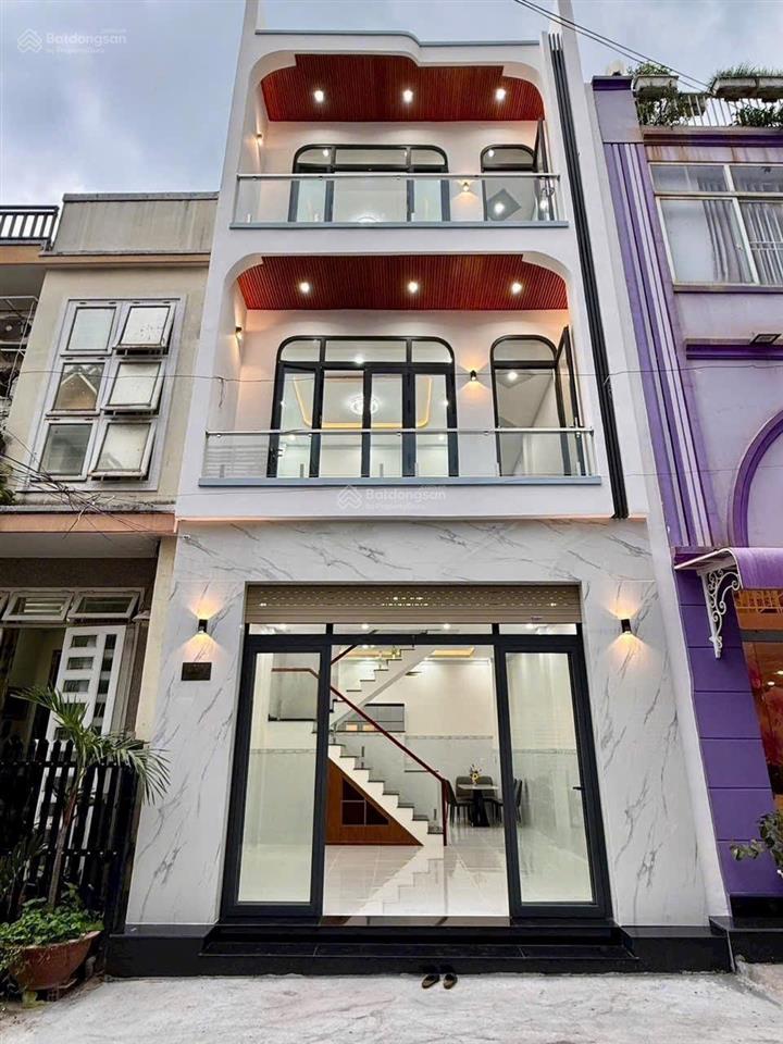 Bán nhà sổ riêng thổ cư 1 trệt 2 lầu ngay chợ phúc hải giá 4,4 tỷ,  0794 290 ***