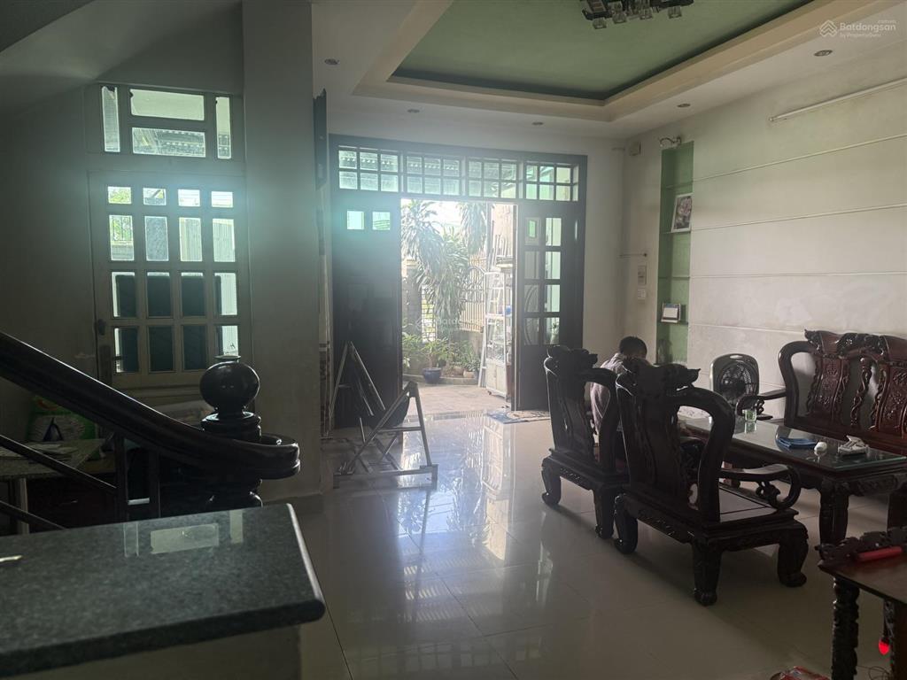 Bán nhà sổ hồng riêng 7x20m gốc 2 mặt tiền đường 6m cách đường đồng khởi 50m, 3,3tỷ  0794 290 ***