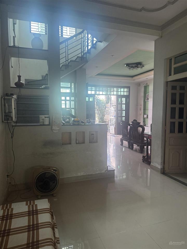 Bán nhà sổ hồng riêng 7x20m gốc 2 mặt tiền đường 6m cách đường đồng khởi 50m, 3,3tỷ  0794 290 ***