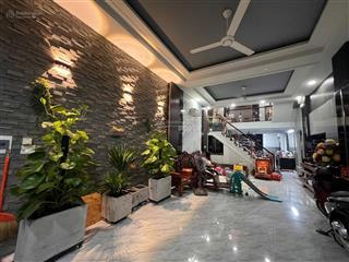 Bán nhà sổ riêng thổ cư 5x20m (100m2) 1 trệt 1 lầu đường nhựa 7m giá 5.3tỷ, 0794 290 *** thương lượng