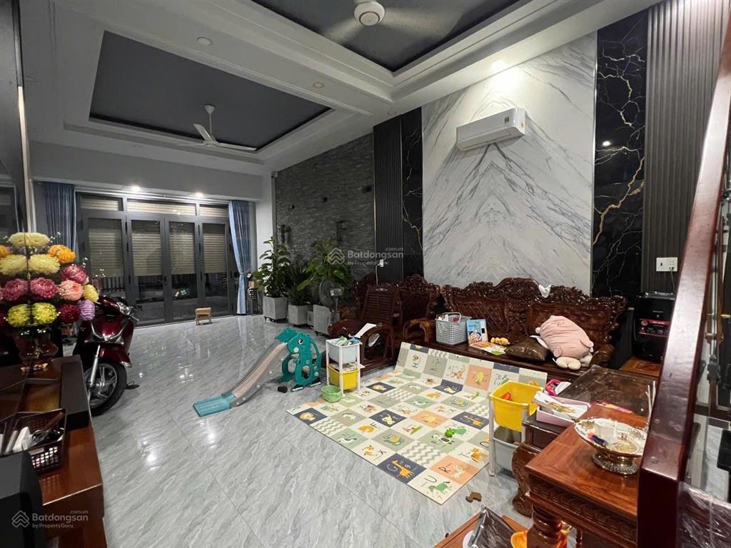 Bán nhà sổ riêng thổ cư 5x20m (100m2) 1 trệt 1 lầu đường nhựa 7m giá 5.3tỷ, 0794 290 *** thương lượng
