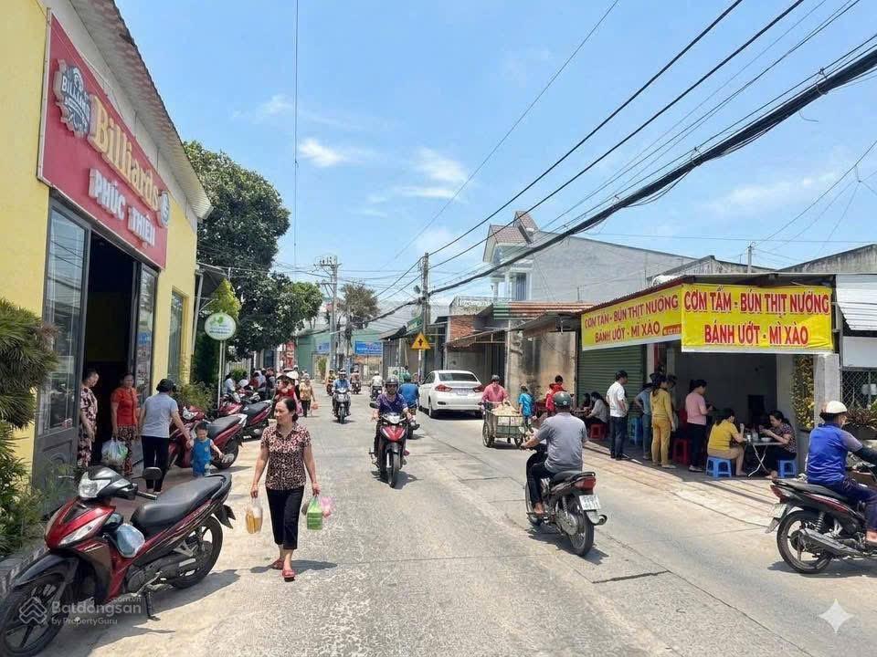Bán đất sổ riêng thổ cư đường nhựa 5m cách đường đồng khởi 100m giá 2,850  0794 290 ***
