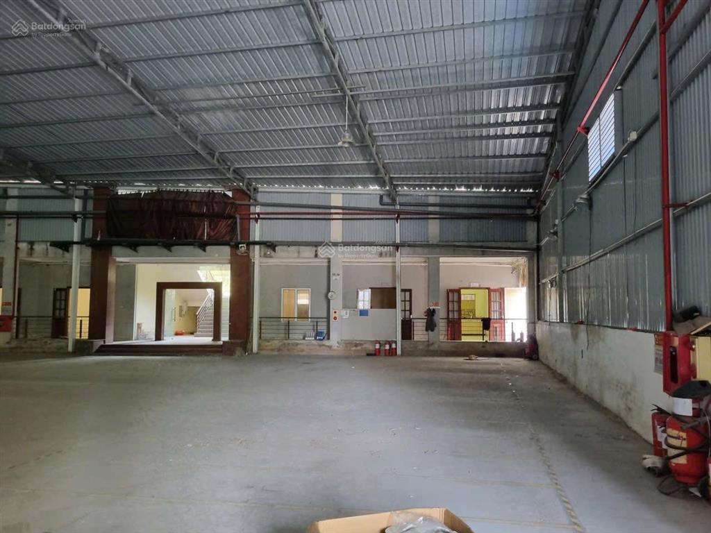 Cho thuê 1250m2 diện tích kho xưởng pccc đầy đủ tại kcn từ liêm hà nội  0964 859 ***