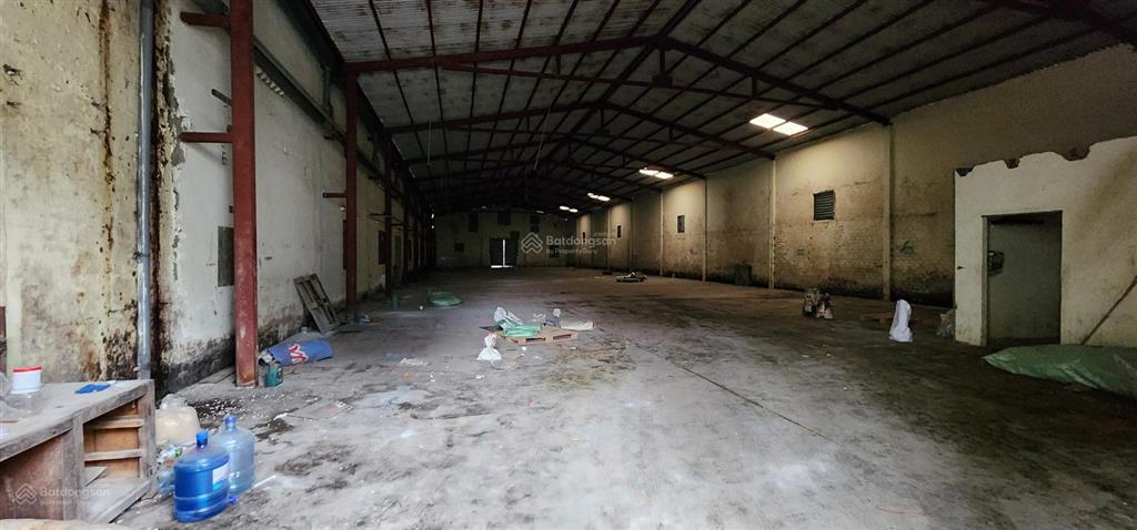 Cho thuê 900m² diện tích kho xưởng tại phú diễn bắc từ liêm hà nội  0964 859 ***