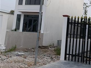 Bán np tại 22 lê thị hoa, 5,35 tỷ, 200m2, phong thủy tốt