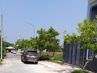 Bán nr tại 38, đường 409, giá siêu hời 3,25 tỷ, 95m2, 3pn, 4wc