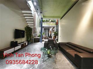 Bán nhà 2 tầng 4pn khu dân cư hồ bàu tràm, view hồ thoáng mát