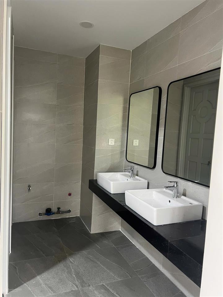 Chính chủ cho thuê nhà 2 mặt tiền trần thiện chánh, q10 sd 272m², tiện làm văn phòng, spa, nha khoa
