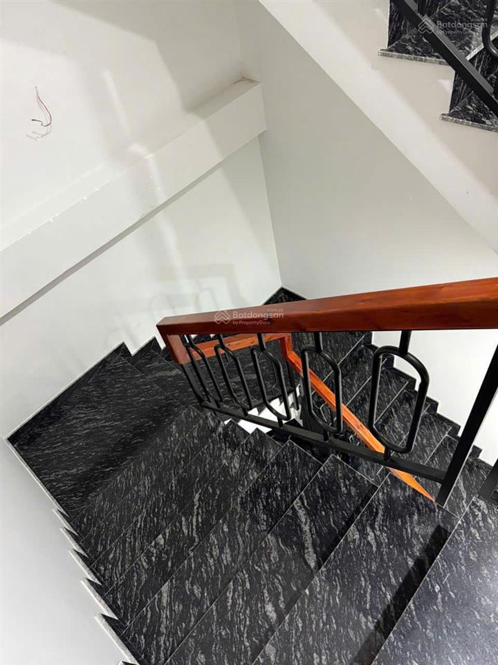 Tâm 0909 428 ***  nhà hxh tạ quang bửu q8 116,5m2 1 trệt 3 lầu 5pn nở hậu shr  giá tốt