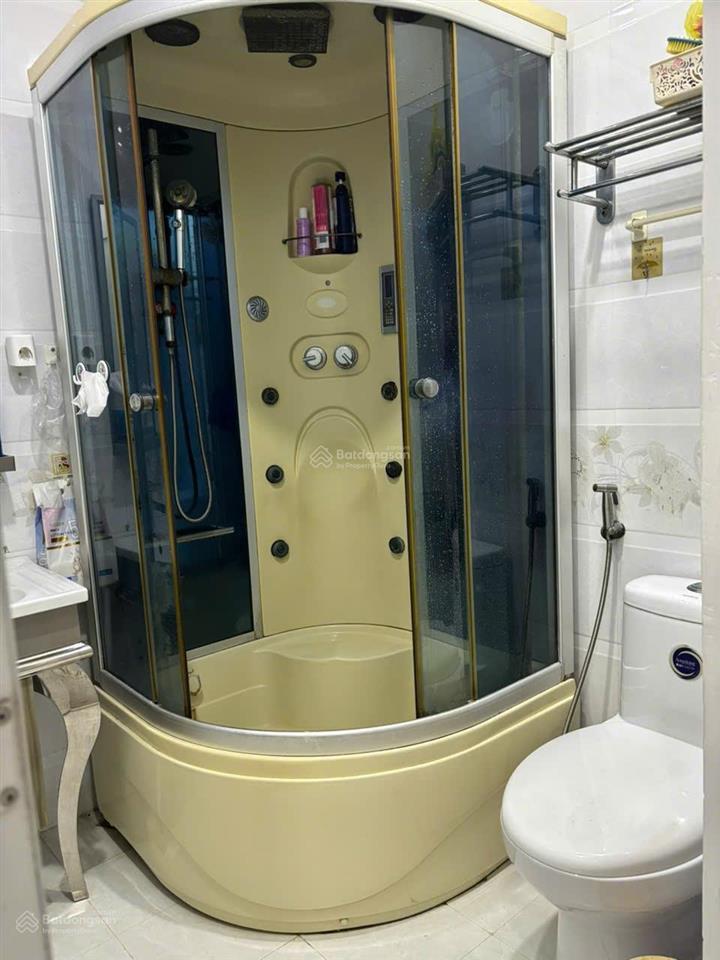 Tâm 0909 428 ***  nhà đẹp mt hẻm xe hơi đường hưng phú, p10, quận 8 vị trí cực kỳ thuận lợi, giá tốt