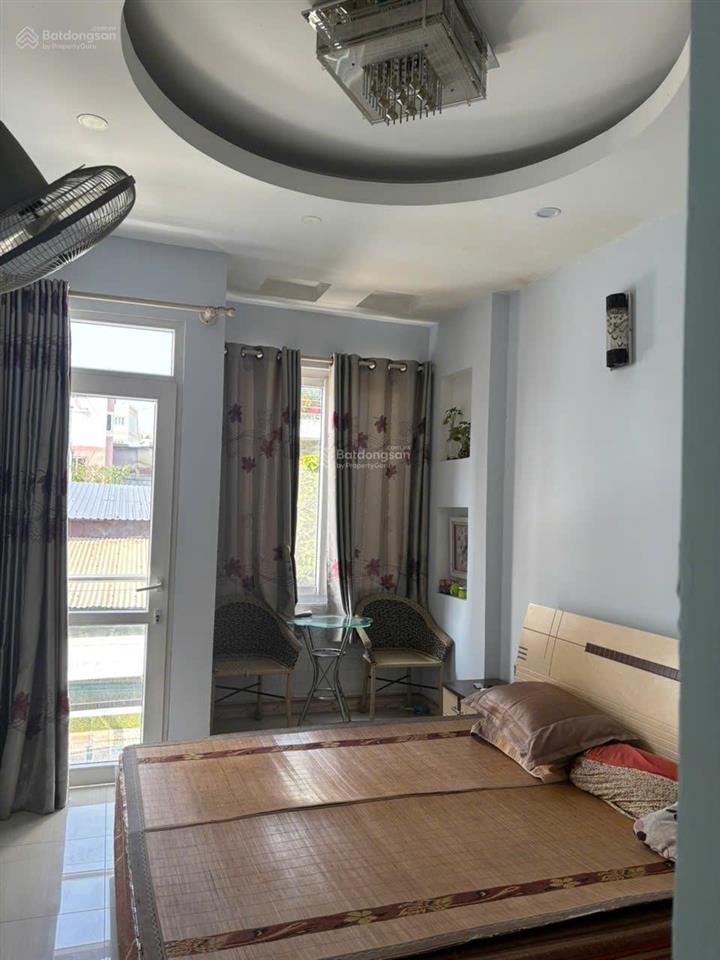 Tâm 0909 428 ***  nhà đẹp mt hẻm xe hơi đường hưng phú, p10, quận 8 vị trí cực kỳ thuận lợi, giá tốt