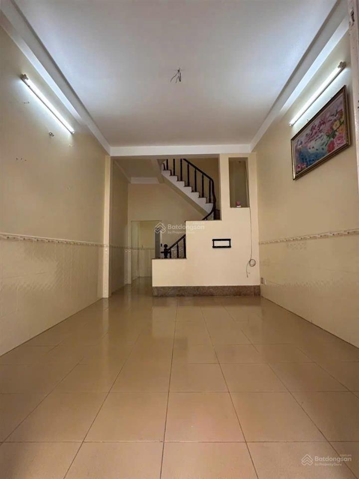 Tâm 0909 428 ***  nhà mt p4 q8, 4x14m, 3 tầng st, sổ hồng riêng, giá 8.9 tỷ tl, đẹp   0909 428 ***