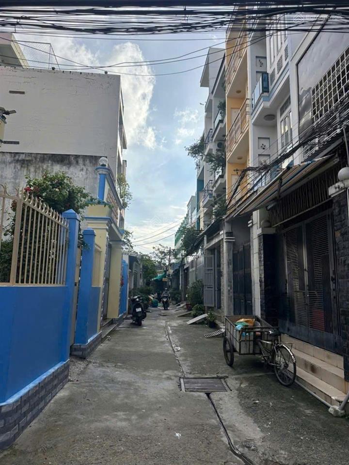 Tâm 0909 428 ***  nhà mt p4 q8, 4x14m, 3 tầng st, sổ hồng riêng, giá 8.9 tỷ tl, đẹp   0909 428 ***