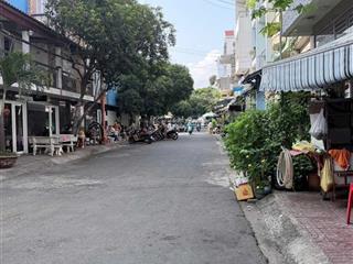 Nhà 3 tầng hưng phú p9 q8, 3.2x15m, 5pn, đường 10m có vỉa hè, sổ hồng, giá 7.98 tỷ