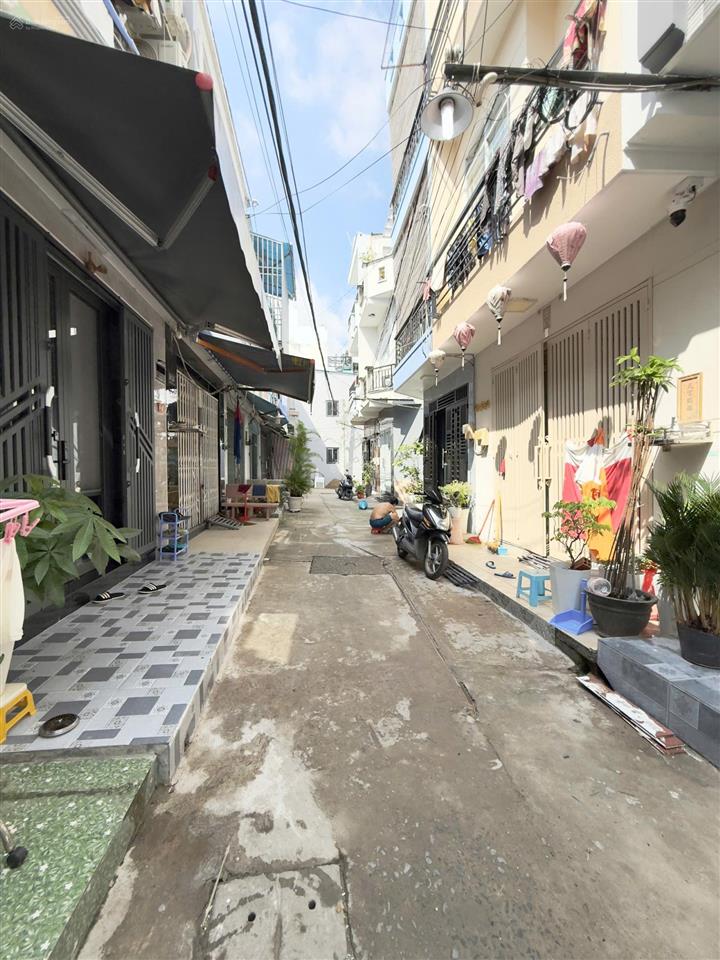 Nhà đẹp hẻm 184 lưu hữu phước  4x14m  2 lầu  4pn  hẻm 4m  không ngập 5.85 tỷ tl