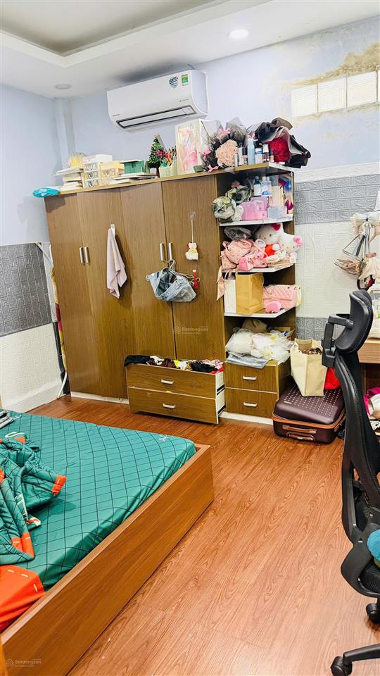 Tâm 0909 428 ***  nhà 3 tầng tùng thiện vương q8 4x10.6m 4pn gần cầu chà và giá 5.9 tỷ