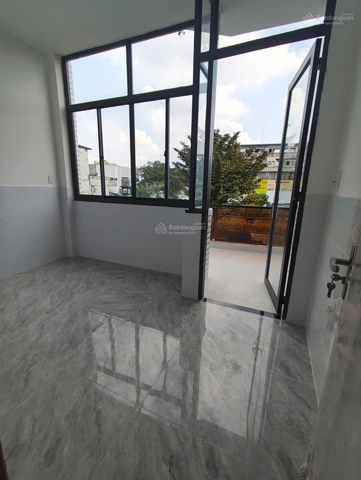 Nhà mt ụ cây q8 đối diện công viên 3.9x9m trệt 2 lầu btct đường 5m giá 5.8 tỷ