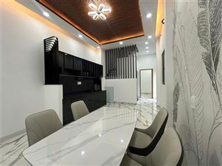 Nhà 4 tầng mới đẹp có phòng ngủ tầng trệt đường dương bá trạc p. chánh hưng
