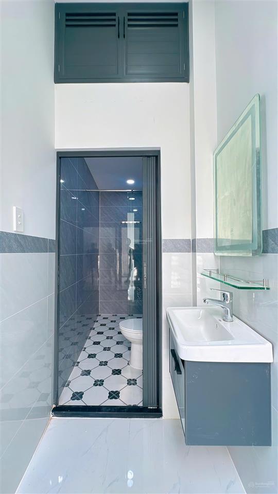 Nhà mới p12 q8 ngang 8m hiếm, 3pn có pn trệt, hẻm 3m cao xuân dục, giá 5,48 tỷ