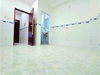 Bán nhà dạ nam p2 q8, 1 trệt 2 lầu st, 5pn 5wc, gần q1 chỉ 5.89 tỷ