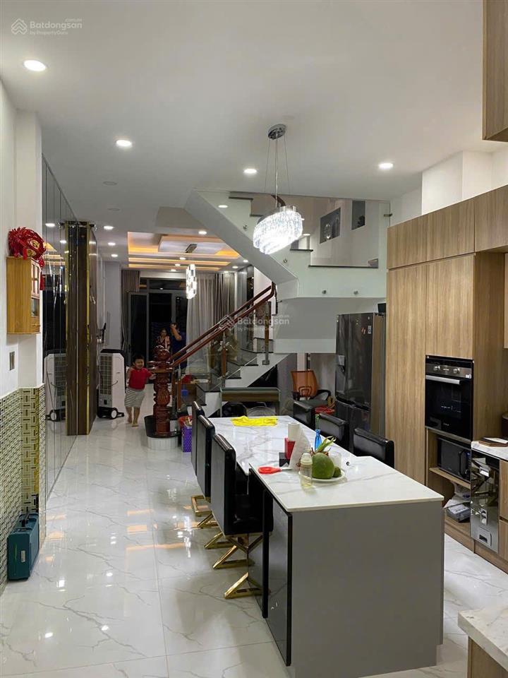Nhà đẹp bùi minh trực phường bình đông  4x21m, 3 tầng btct, sổ hồng hoàn công, giá 8.5 tỷ