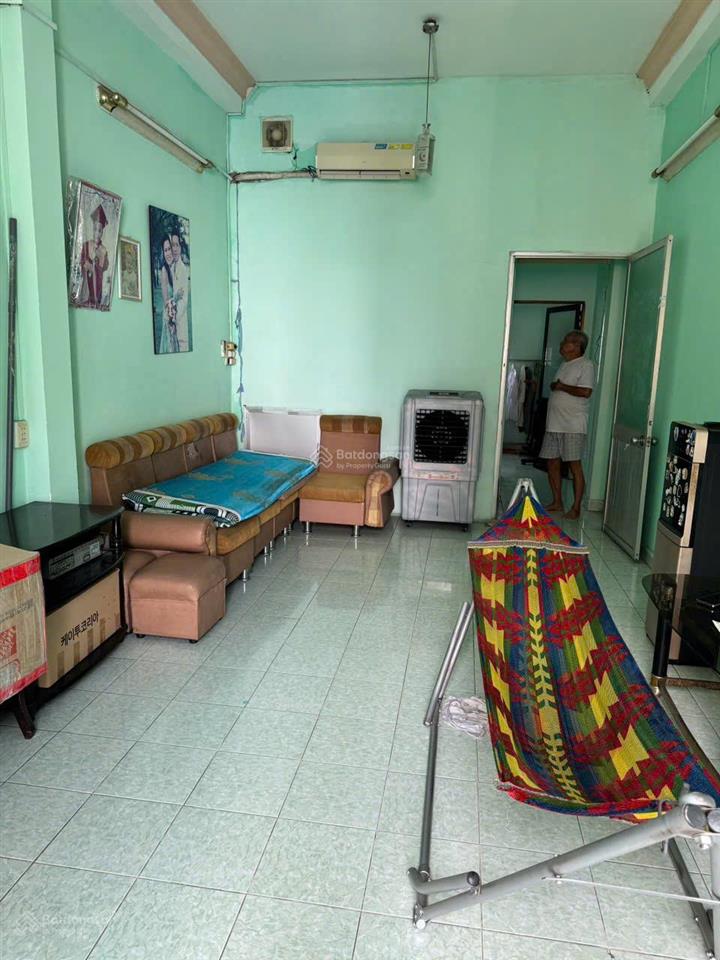 Chính chủ bán nhà phạm hùng p5 q8  hxh 3.6x15m, 3 lầu st, 4pn, shr hoàn công, giá 8.9 tỷ