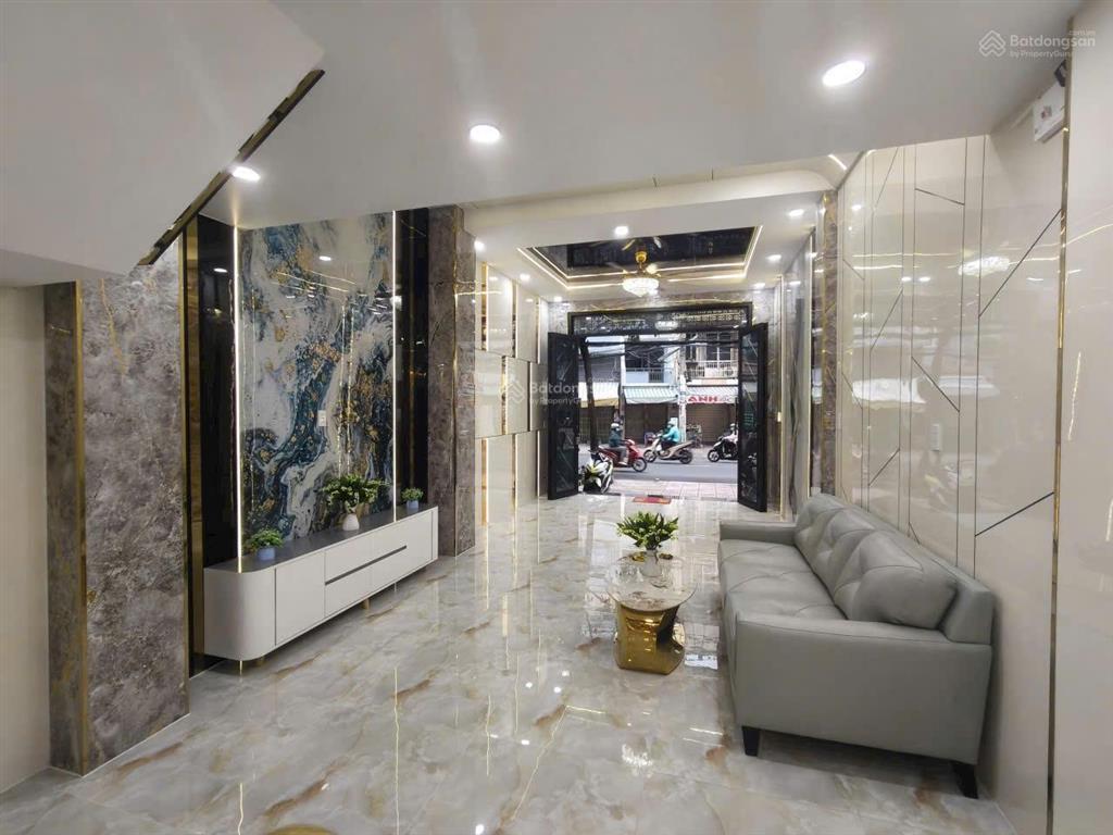 Bán nhà mặt tiền hưng phú p8 quận 8, 4x14m nở hậu, 4 tầng, 5pn, full nội thất, giá 17,8 tỷ