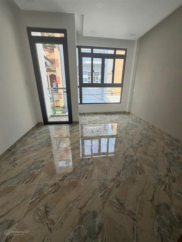 Nhà đẹp hẻm hưng phú  cách mặt tiền chỉ 20m  4 tầng  4pn  giá chỉ 7,6 tỷ
