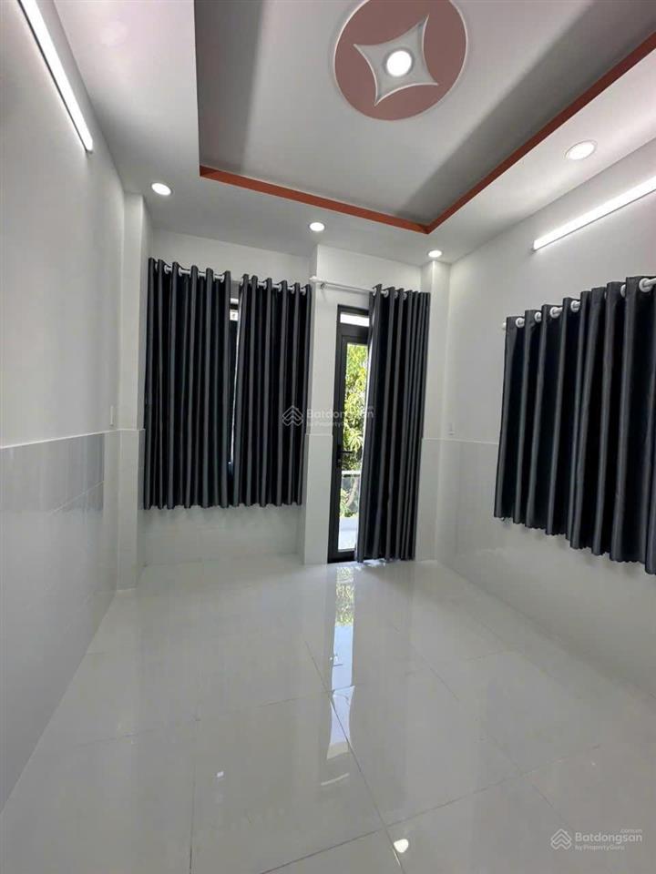 Mặt tiền mai hắc đế q8, đường 12m 4pn ô tô đậu nhà nở hậu chỉ 5,9 tỷ tl