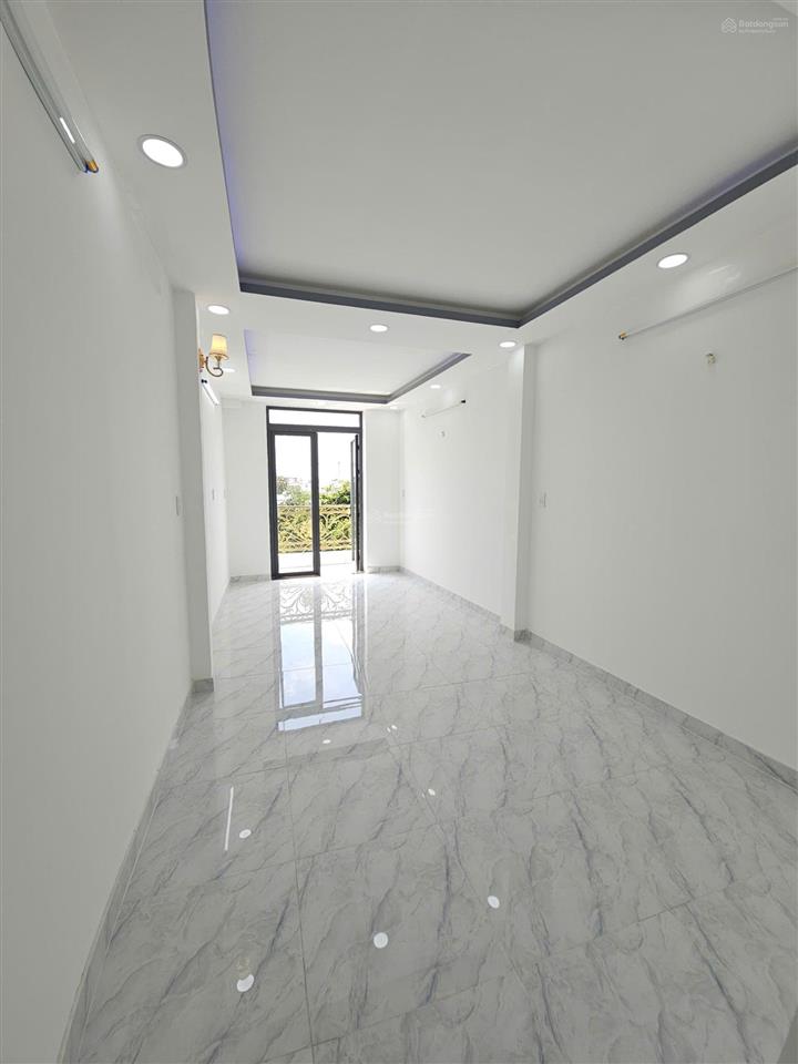 Bán nhà mai hắc đế, p.15, quận 8  5pn  hẻm gần 4m  giá 6,2 tỷ tl