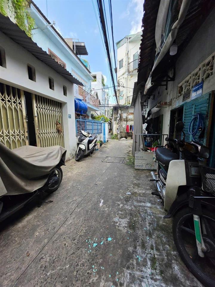 Bán nhà 3 tầng dương bá trạc, p.1, quận 8  4pn  gần cầu nguyễn văn cừ