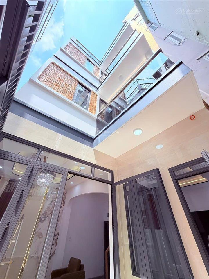 Nhà mới 4 tầng sau mt âu dương lân p3 q8, 7x7,5m, dt 52,5m2, sổ riêng, 7,6 tỷ