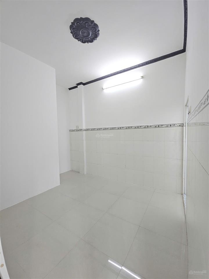 Nhà âu dương lân chánh hưng giá 6,58 tỷ tl, 4x12m nở hậu, 4pn, sân thượng, shr hoàn công
