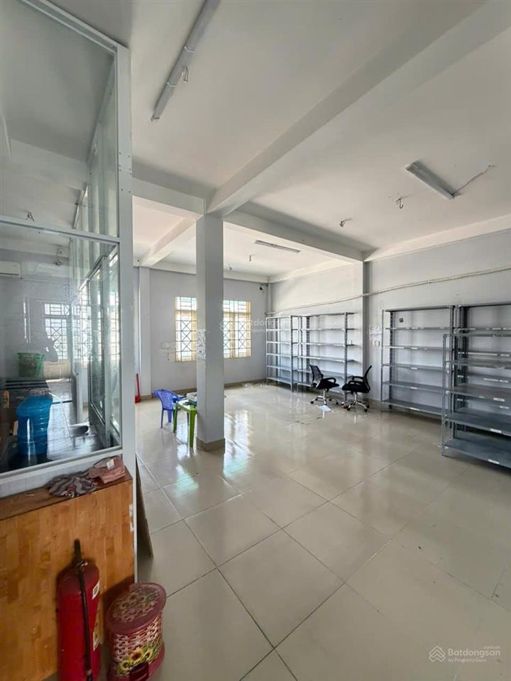 Mặt tiền bùi minh trực bình đông, ngang 12m, 4 tầng btct có thang máy, sổ hồng hoàn công, 28.5 tỷ