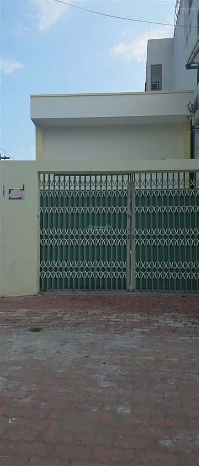 Bán nhà mặt tiền phan văn hớn, quận 12  120m2  giá chỉ 17 tỷ