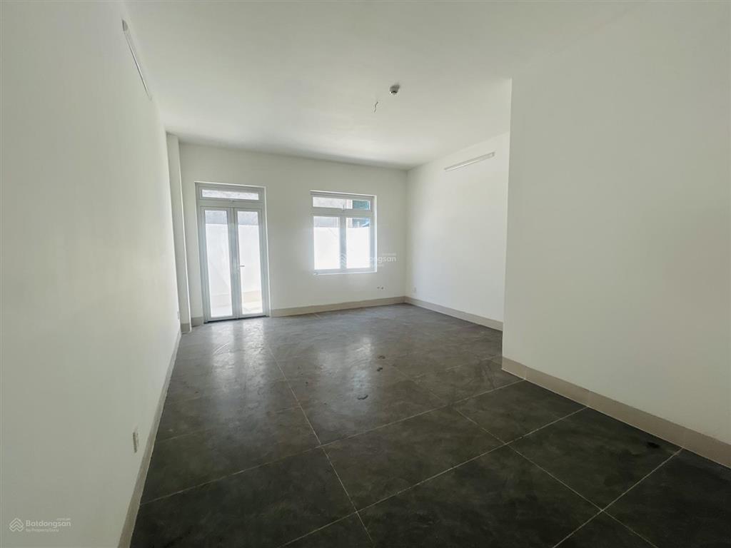 Cho thuê nhà 3 tầng mới nguyên mặt tiền đường đình phong phú, phước long b, q9 cũ