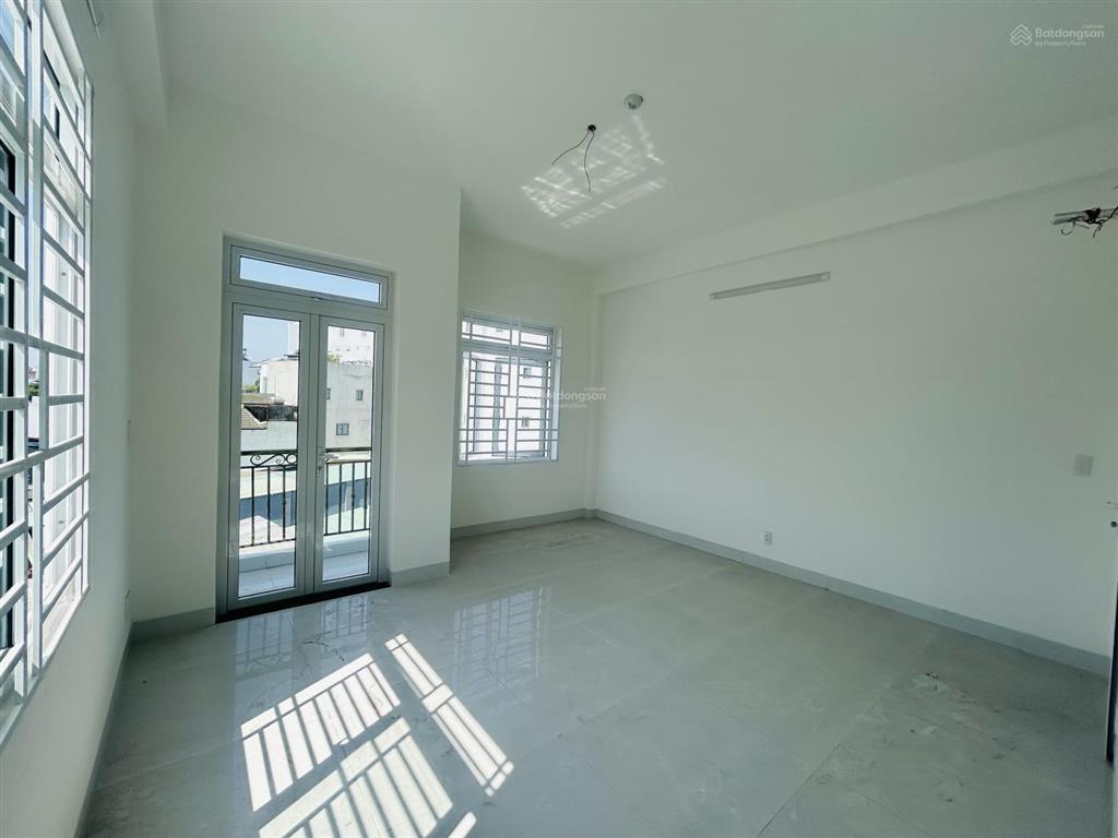 Cho thuê nhà 3 tầng mới nguyên mặt tiền đường đình phong phú, phước long b, q9 cũ