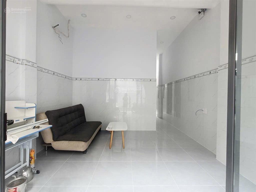 Bán nhà hẻm xe hơi. cách đường 61 chỉ 50m. nhà mới sổ hồng đầy đủ