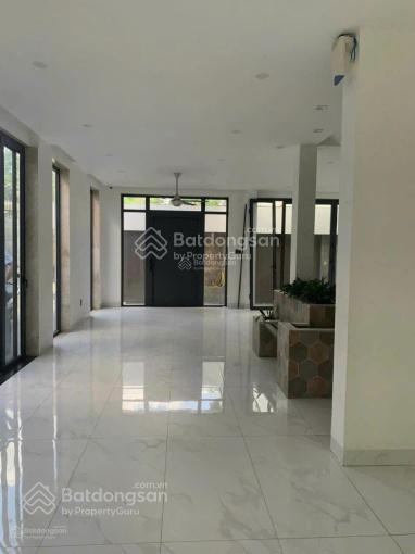 Giảm mạnh từ 21 tỷ còn 19tỷ. căn biệt thự siêu đẹp. khu dân cư hưng phú, sổ hồng đầy đủ.