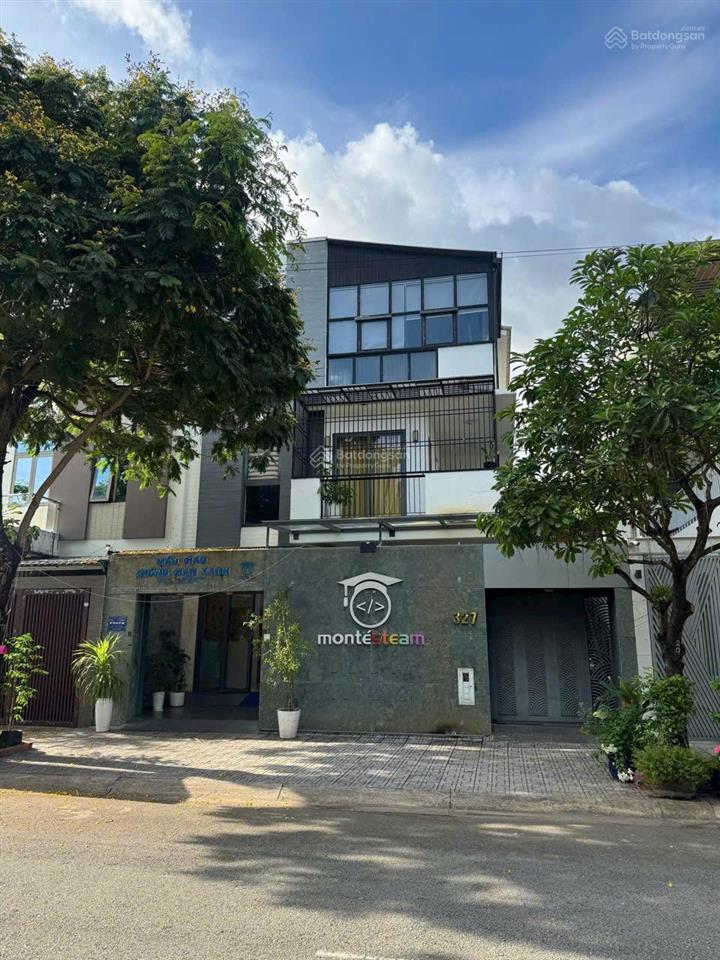 Giảm mạnh từ 21 tỷ còn 19tỷ. căn biệt thự siêu đẹp. khu dân cư hưng phú, sổ hồng đầy đủ.