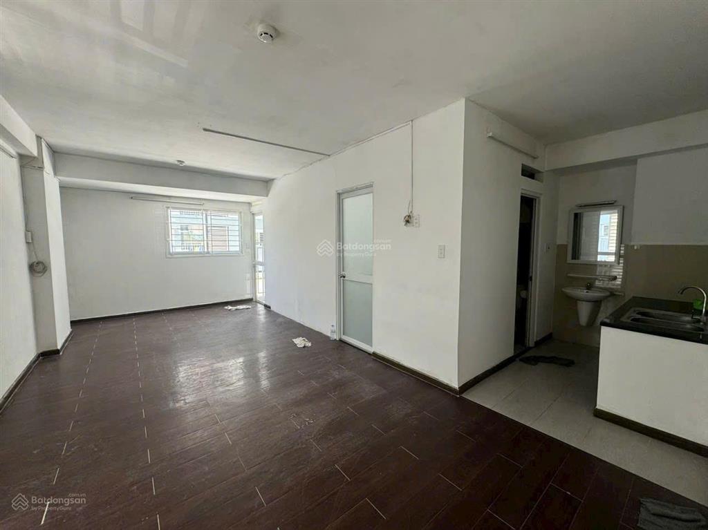 Chính chủ f0 bán căn 40m2 chung cư ehomes nsg đã ngăn phòng giá 1ty350  0908 085 ***